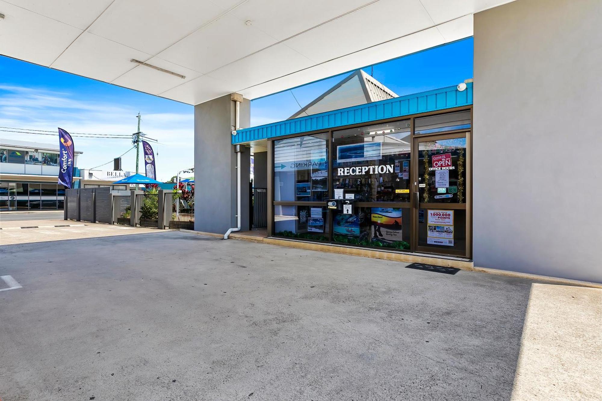Comfort Inn On Main Hervey Bay Kültér fotó
