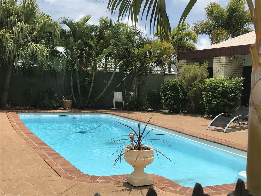 Comfort Inn On Main Hervey Bay Kültér fotó