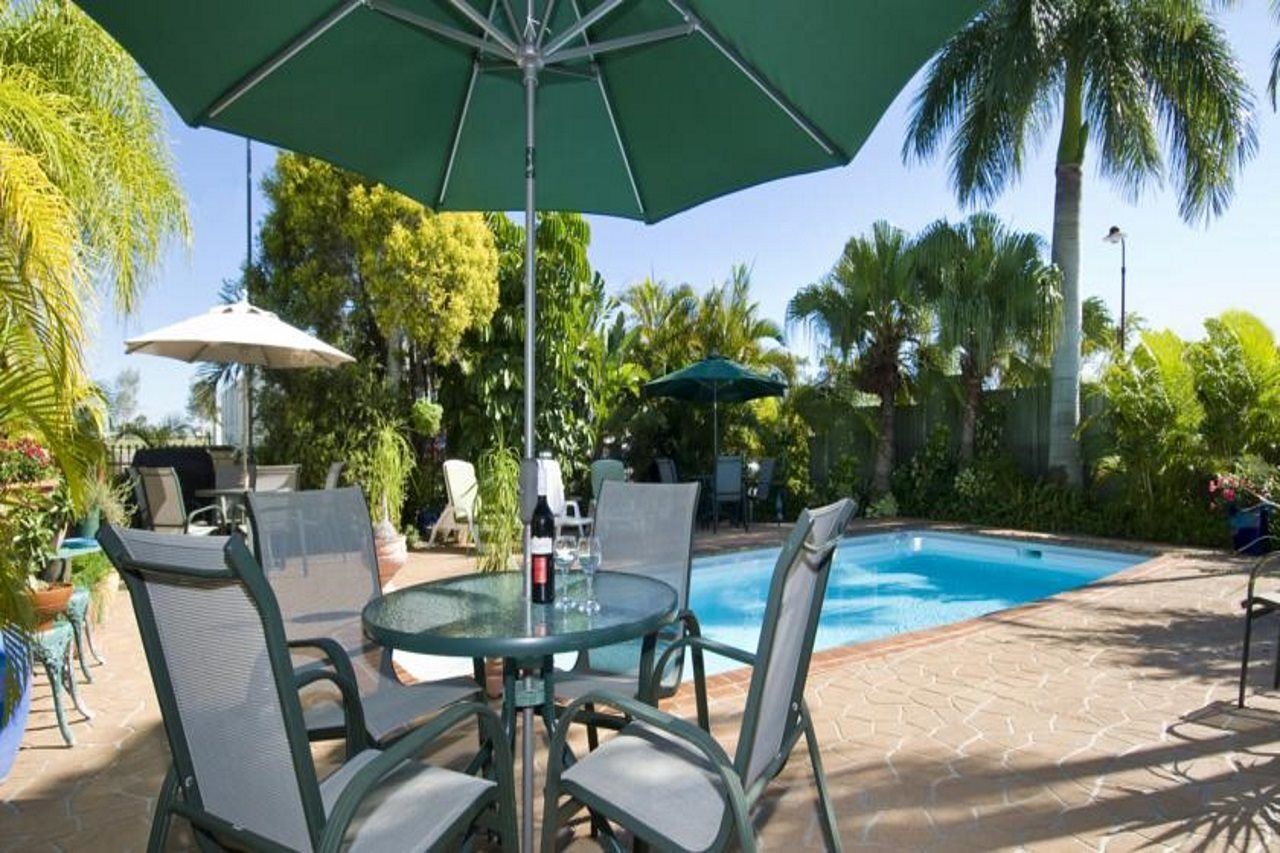 Comfort Inn On Main Hervey Bay Kültér fotó
