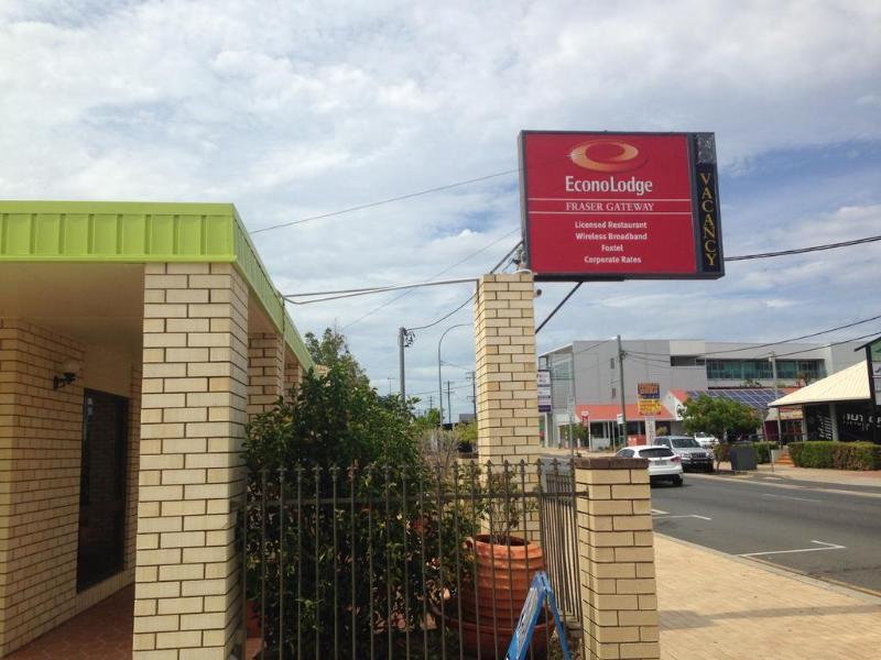 Comfort Inn On Main Hervey Bay Kültér fotó